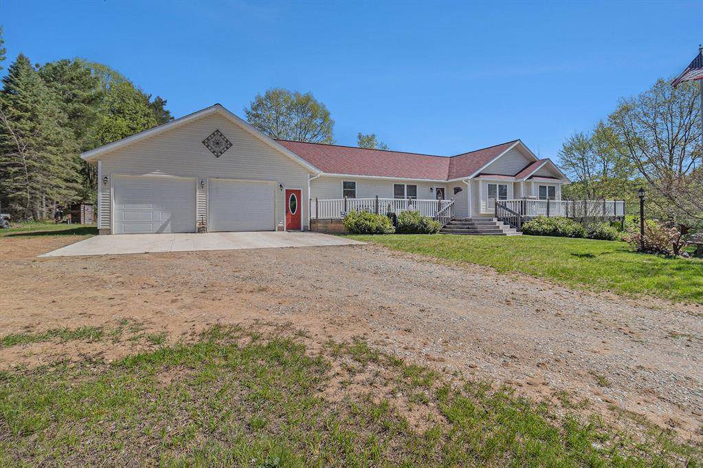 Onekama Twp, MI 49675,5094 Samerdar Drive