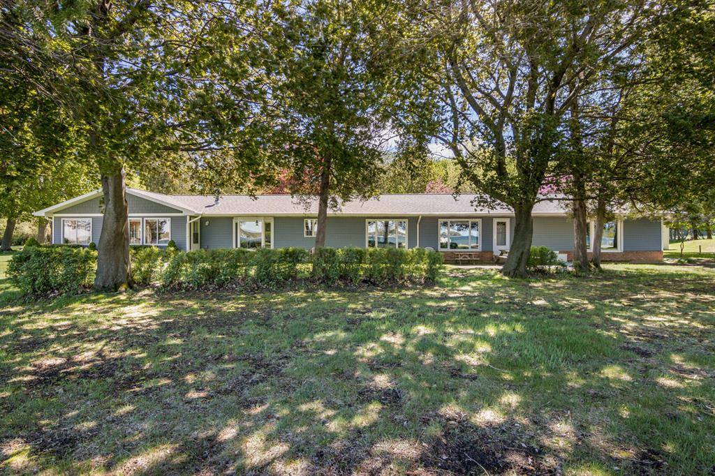 Onekama Twp, MI 49660,3801 Lakeshore Drive