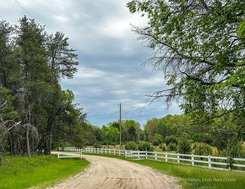 Sauble Twp, MI 49644,4307 N Mac Road