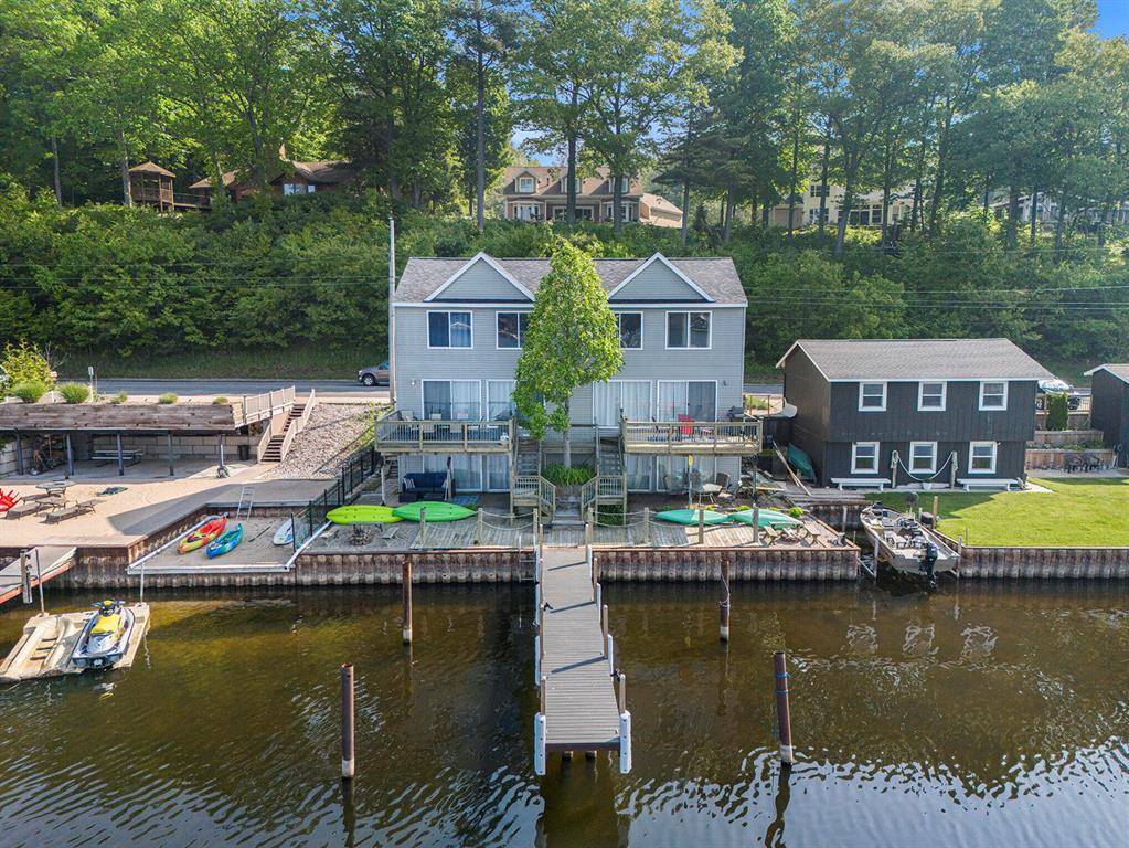 Pentwater Twp, MI 49449,5293 W Monroe Road