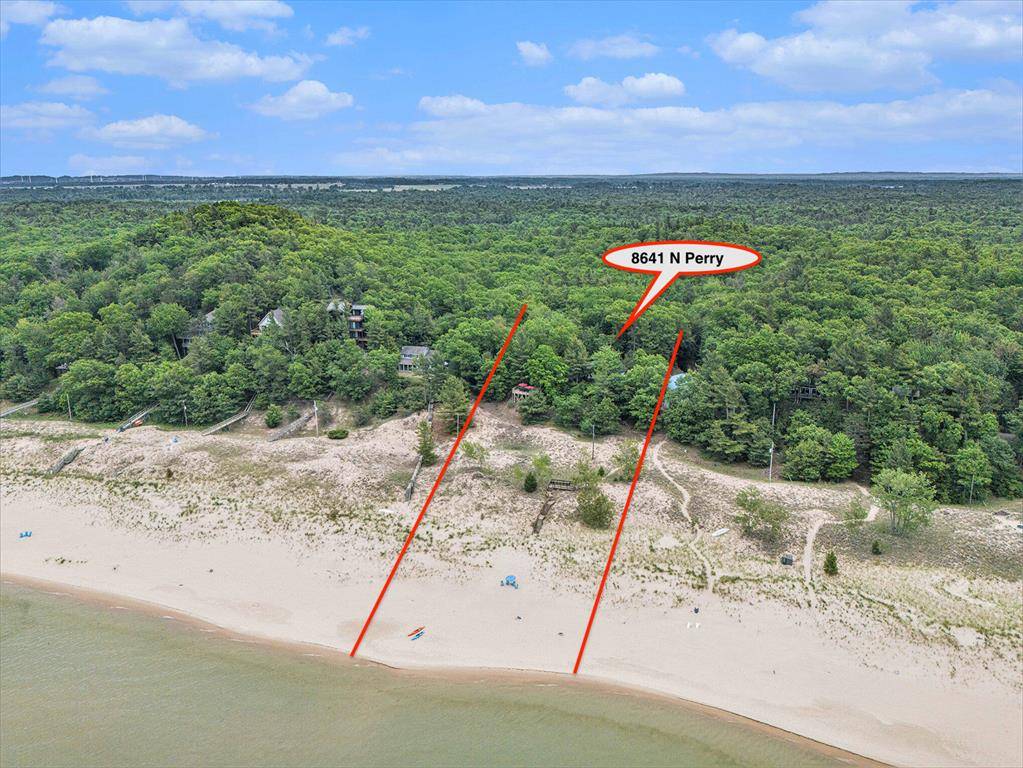 Pentwater Twp, MI 49449,8641 N Perry Avenue