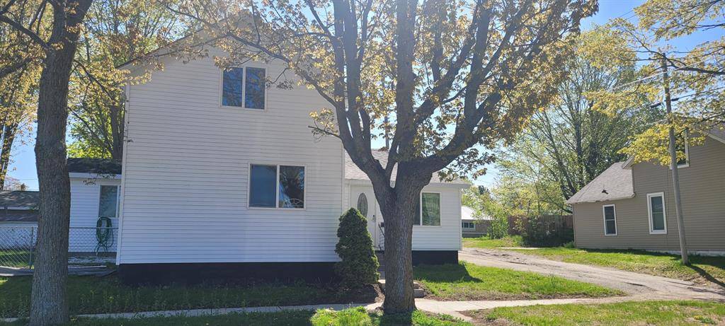 Ludington, MI 49431,403 S Emily Street