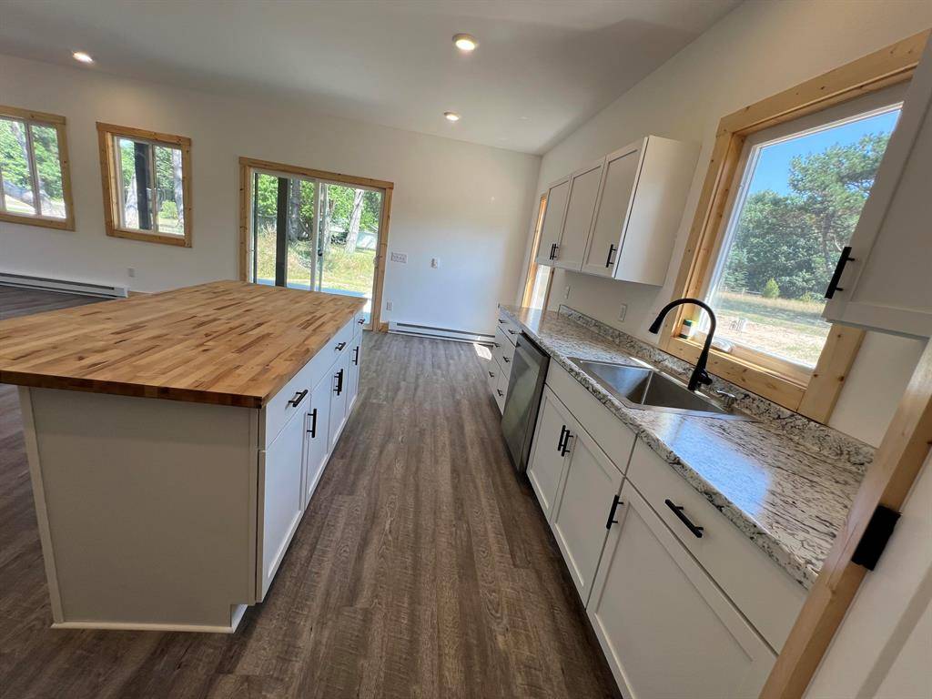 Hamlin Twp, MI 49431,2280 N Lakeshore