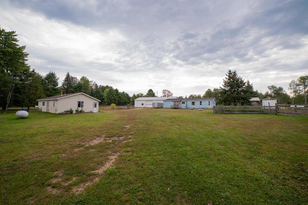 Burdell Twp, MI 49688,21403 20 Mile Road