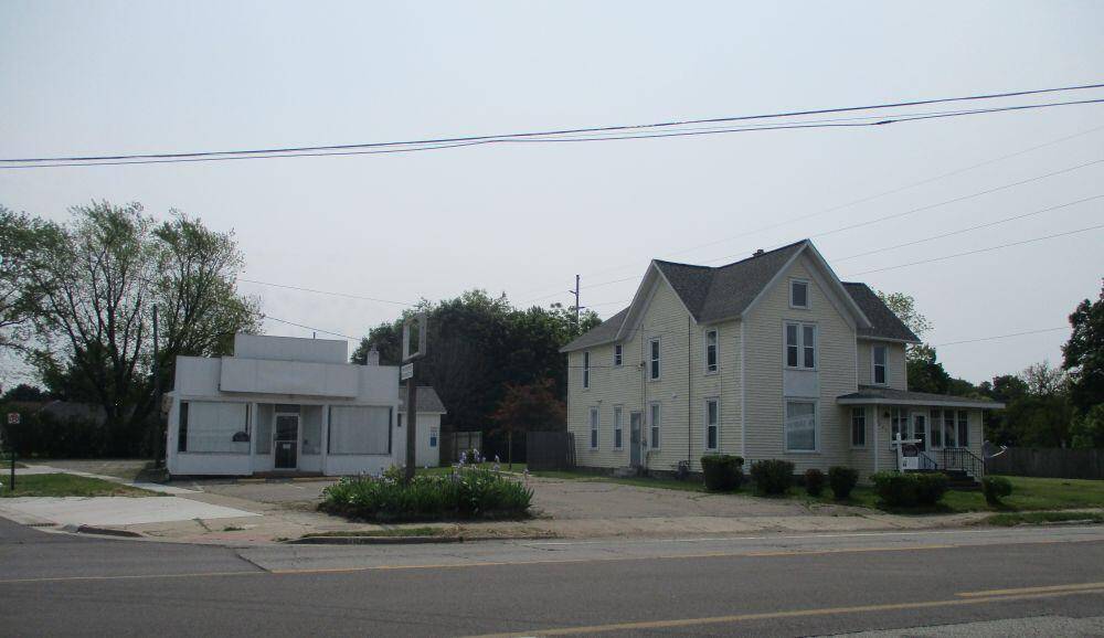 Sturgis, MI 49091,409-411 N Nottawa Street Modifier: N