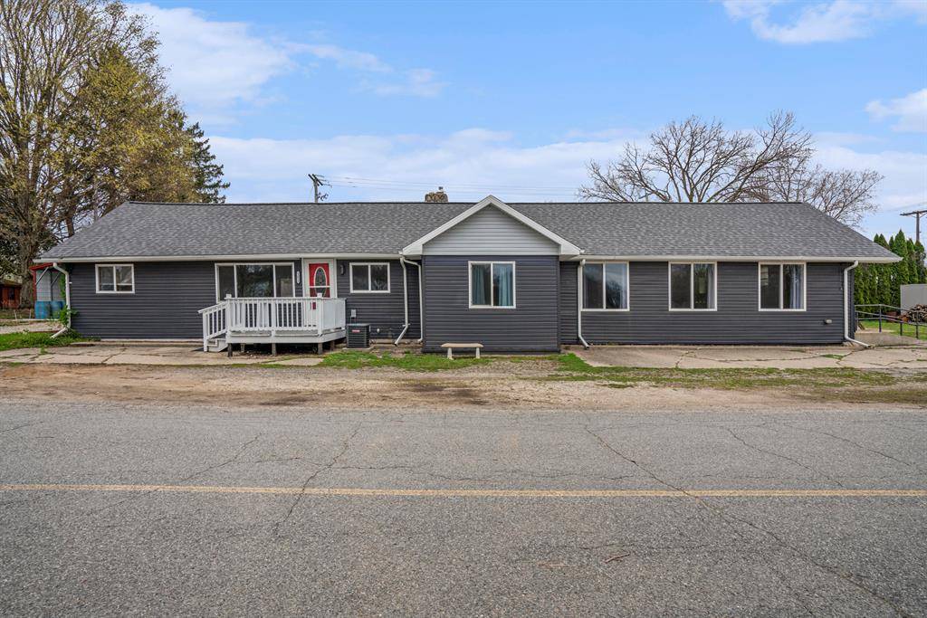 Newberg Twp, MI 49061,12039 Bair Lake Street