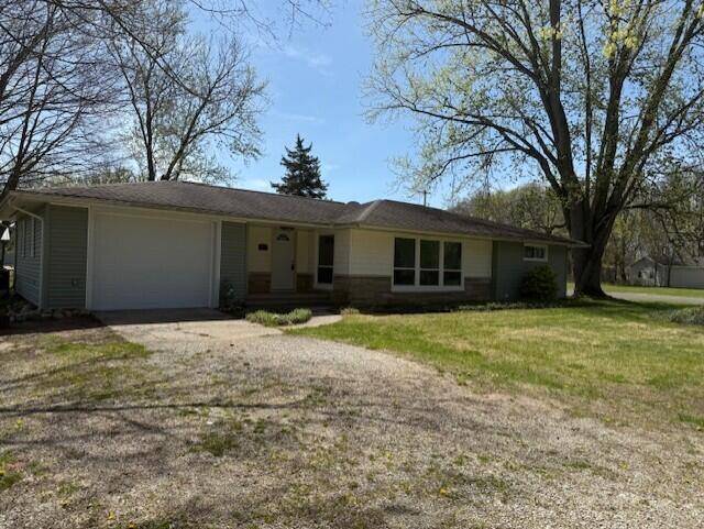 Centreville Vlg, MI 49032,545 W Main Street