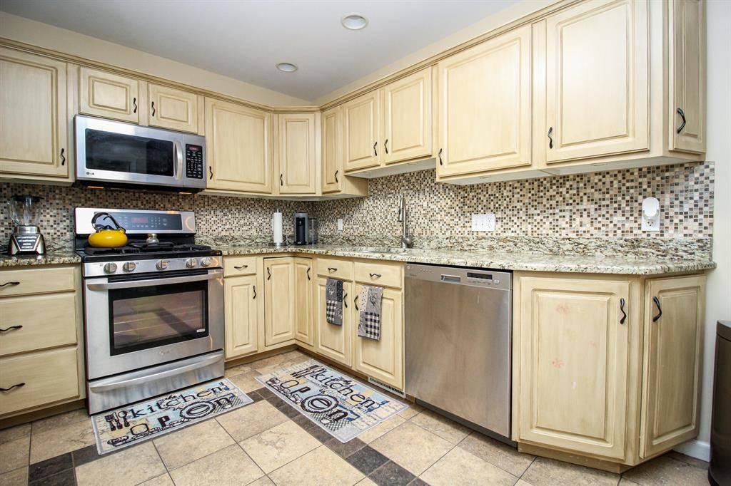 Three Rivers, MI 49093,508 Bush Boulevard