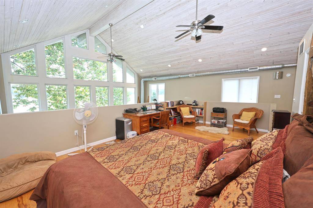 Keeler Twp, MI 49047,93810 Lake Ct.