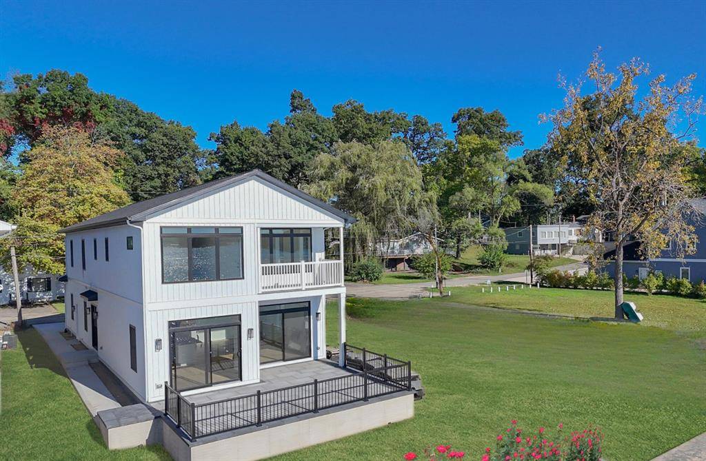 Keeler Twp, MI 49047,63403 Lakeshore Dr.