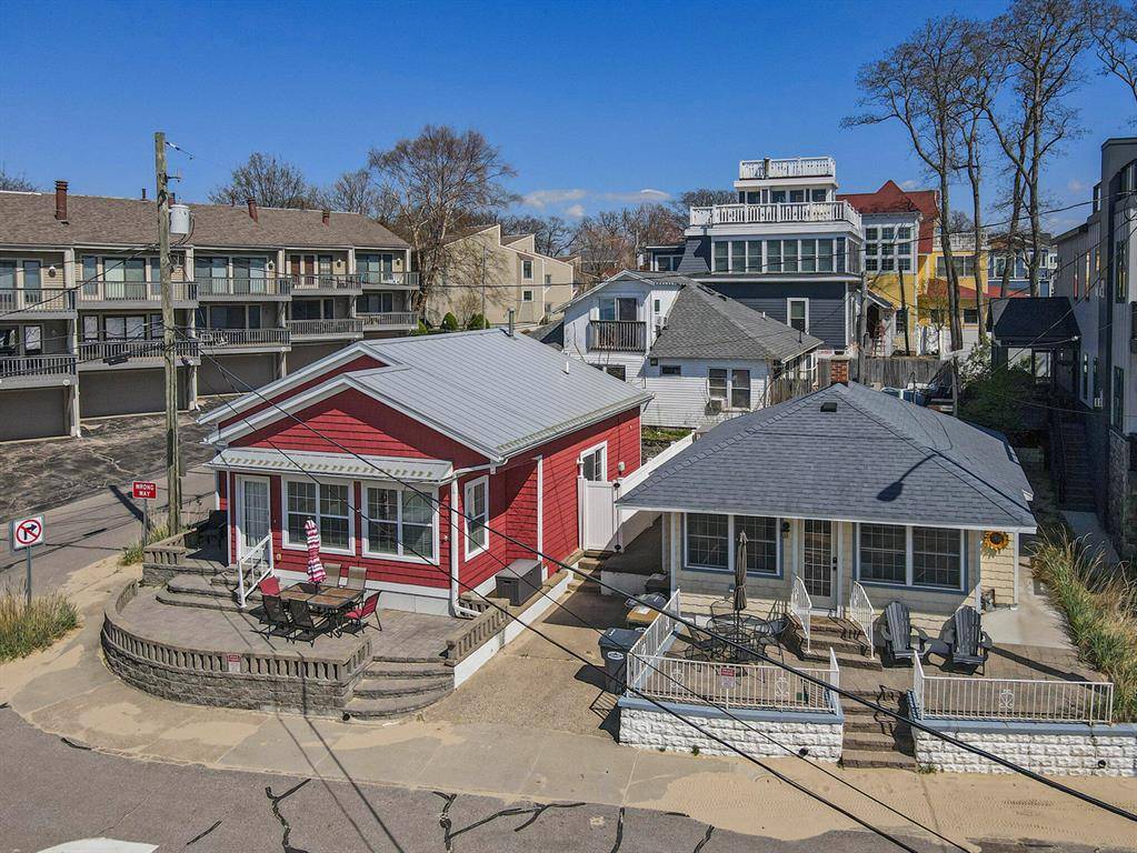 South Haven, MI 49090,66 Kalamazoo Avenue 1&2