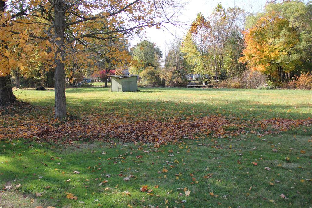 Ontwa Twp, MI 49112,70492 Beach Drive