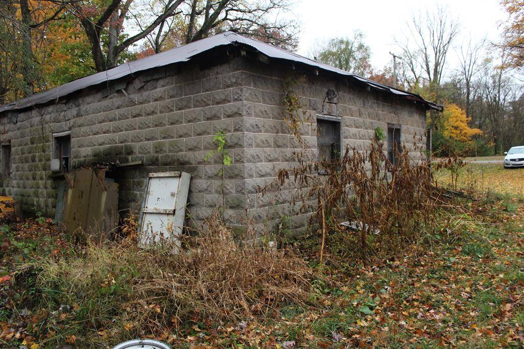 Niles Twp, MI 49120,321 E Bertrand Road