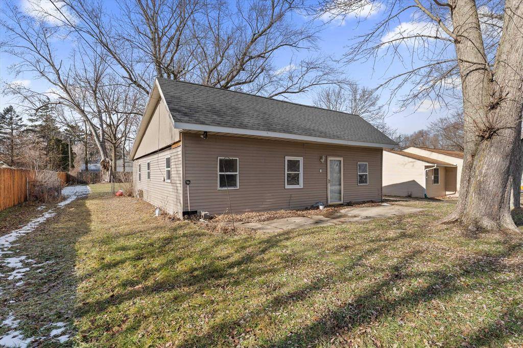 Ontwa Twp, MI 49112,68078 Shirley Lane