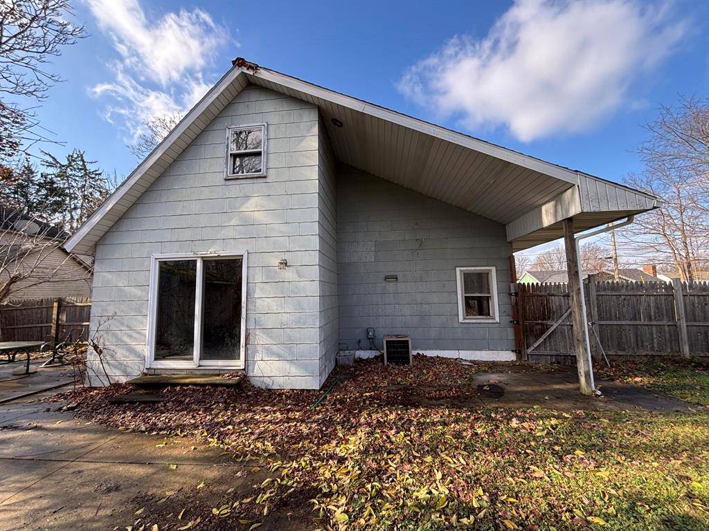 Niles, MI 49120,1627 N 12th Street