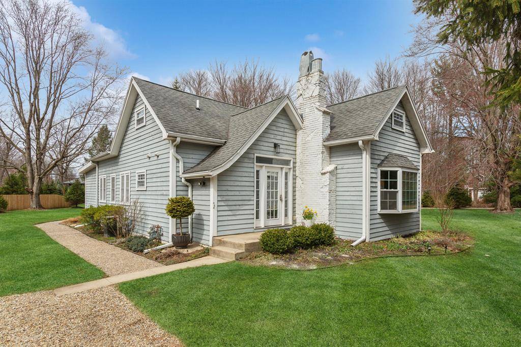 New Buffalo Twp, MI 49117,16684 Lakeshore Road