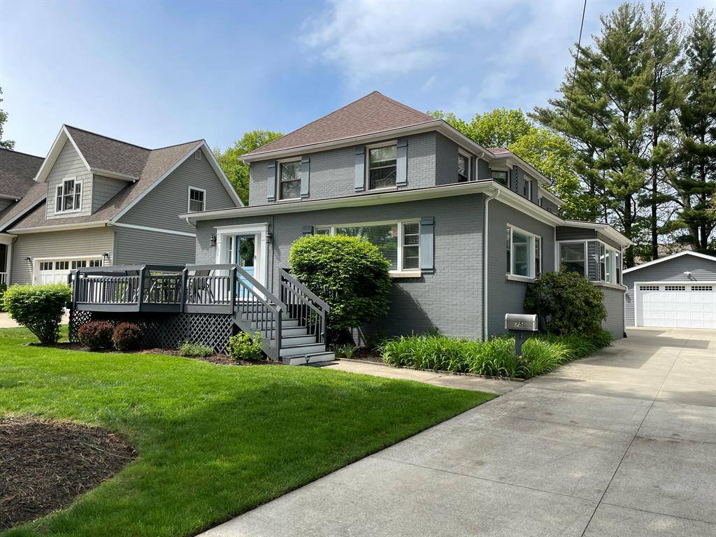 South Haven, MI 49090,75 Elkenburg Street