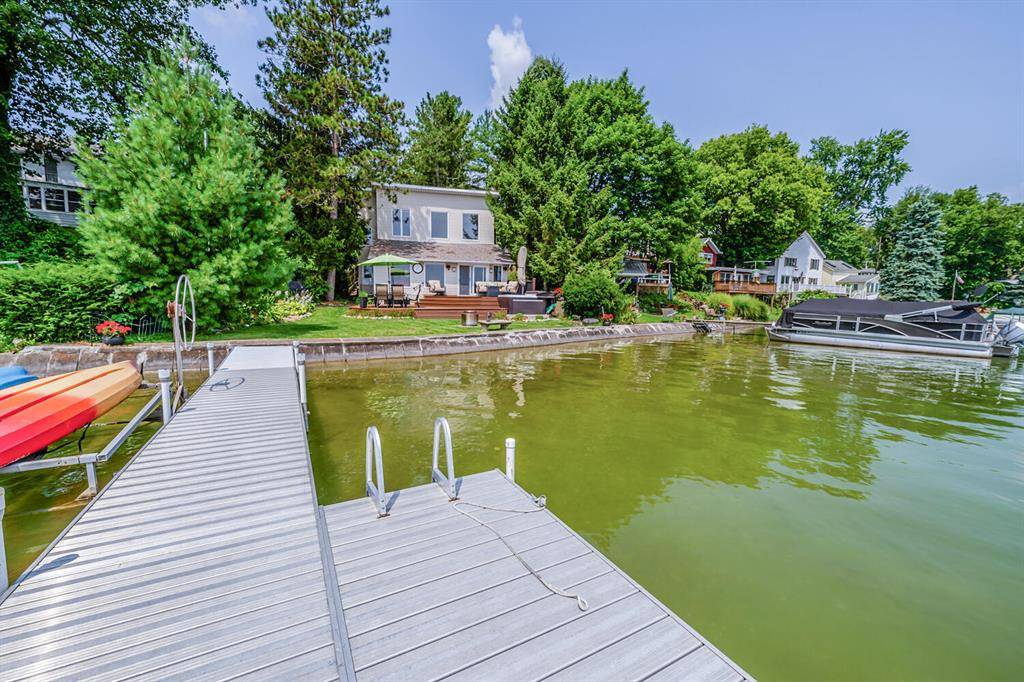 Ontwa Twp, MI 49112,24199 N Shore Drive
