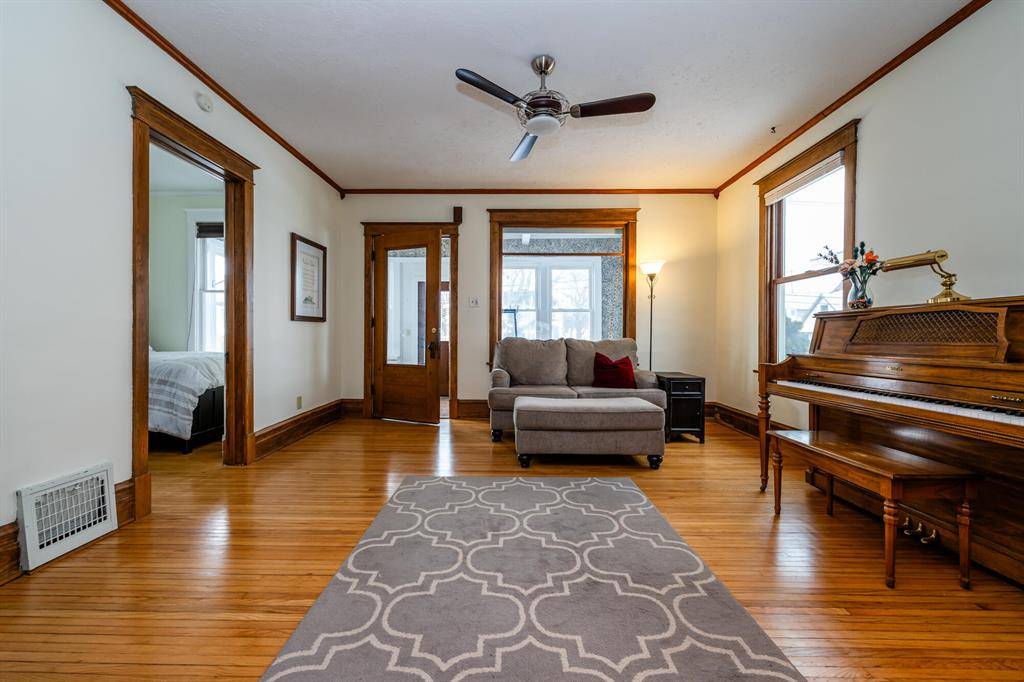 St. Joseph, MI 49085,1011 Pearl Street