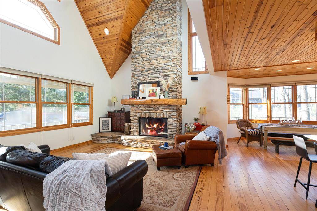 New Buffalo Twp, MI 49129,16456 Lakeshore Road