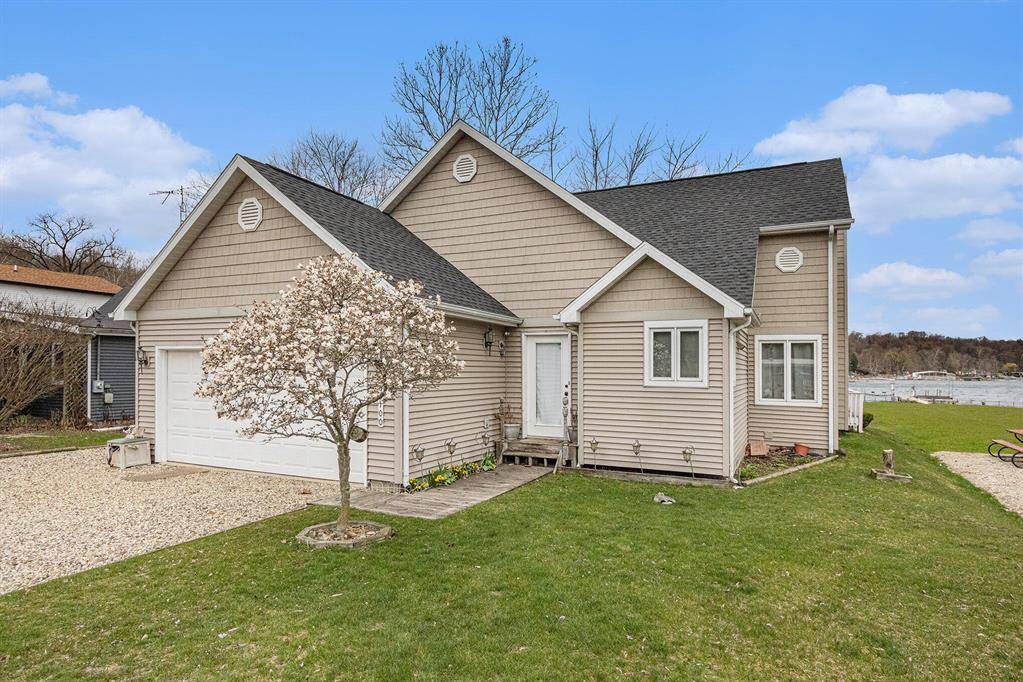 Porter Twp, MI 49095,66100 Dolans Avenue