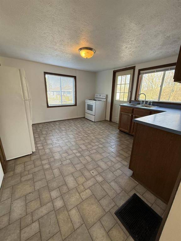 Coloma Twp, MI 49038,6550 Red Arrow Highway
