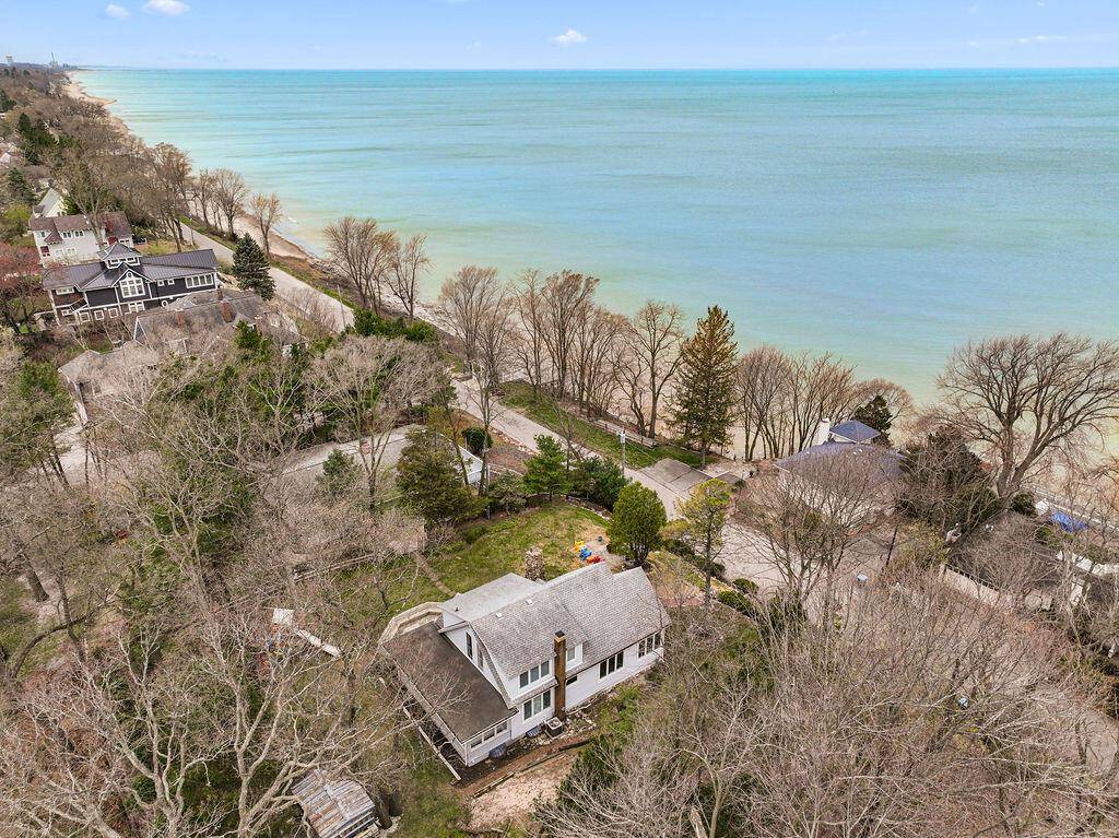 Michiana Vlg, MI 49117,4117 Lake Shore Drive