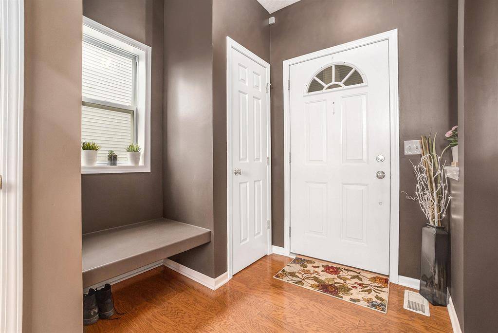 Kentwood, MI 49512,5542 Boxwood Court SE