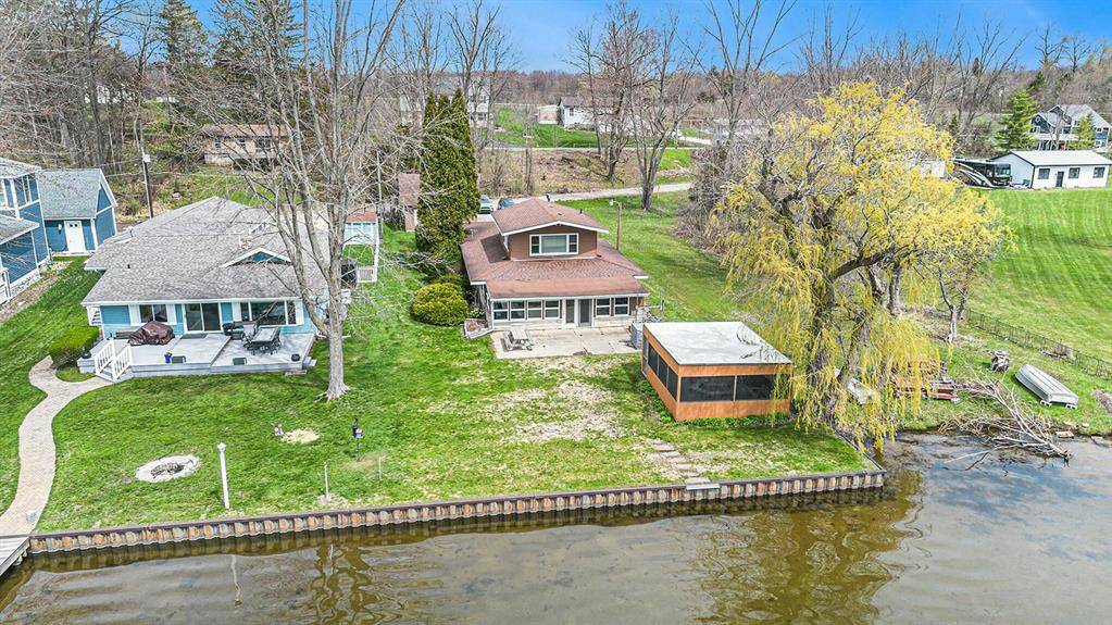 Watervliet Twp, MI 49098,8750 Shore Drive
