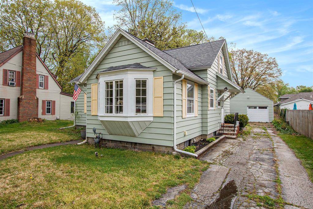 Buchanan, MI 49107,304 N Detroit Street