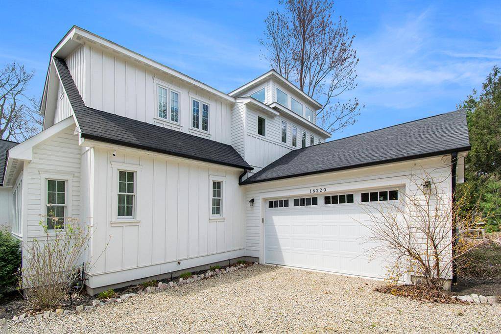 New Buffalo Twp, MI 49129,16220 Stones Throw Lane