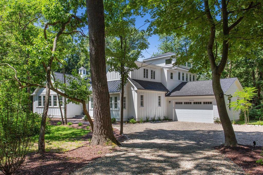 New Buffalo Twp, MI 49129,16220 Stones Throw Lane