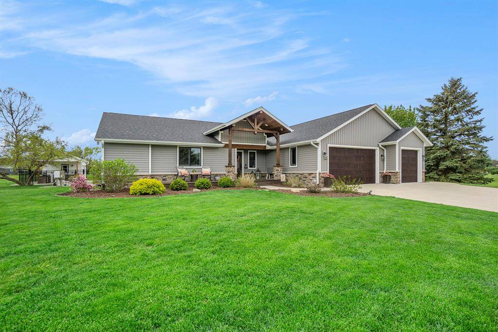 Portage, MI 49002,2934 Woodhams Avenue