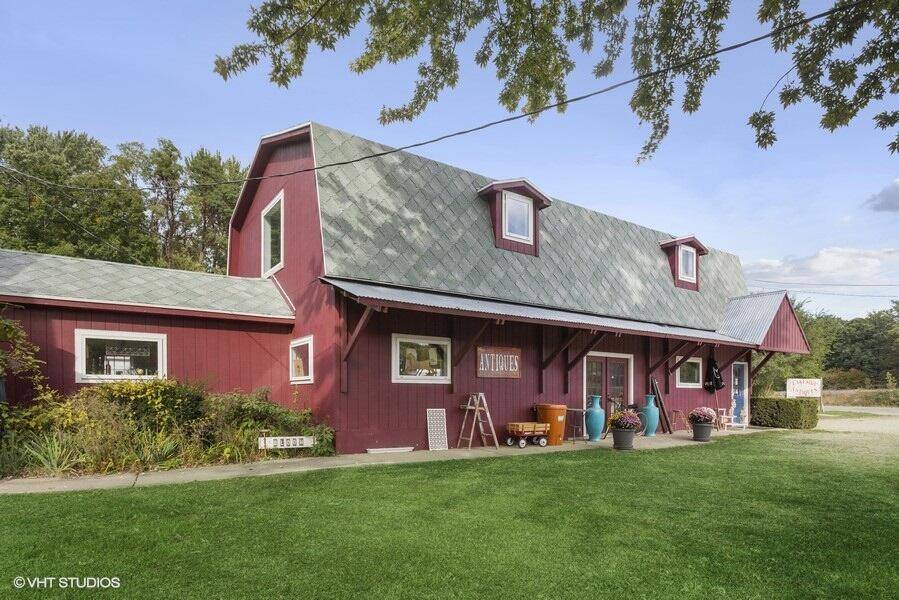 Chikaming Twp, MI 49116,14866 Red Arrow Highway