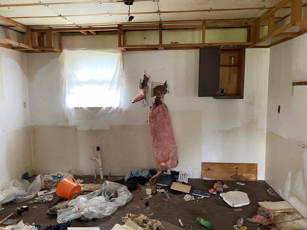 Coloma Twp, MI 49038,6027 Superior Street