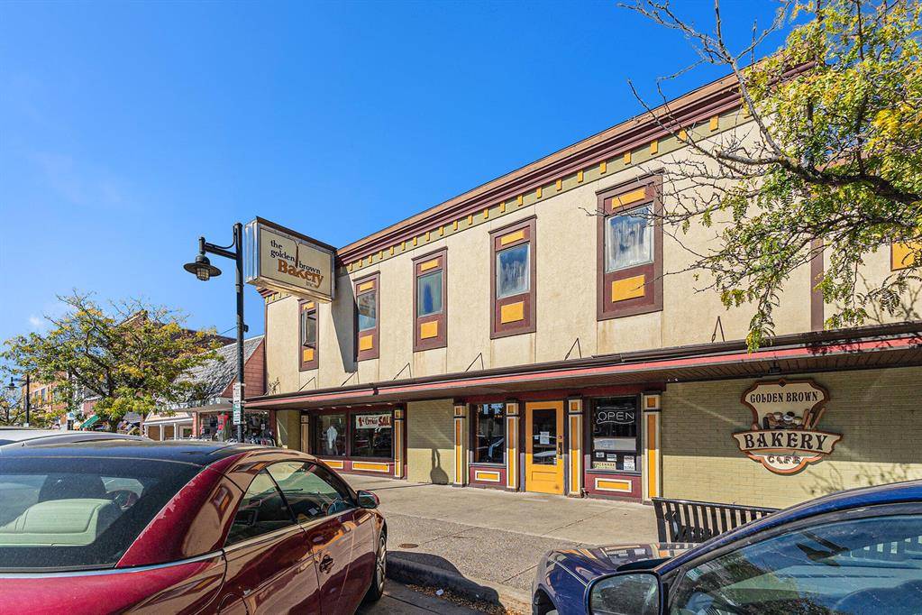 South Haven, MI 49090,419 Phoenix Street
