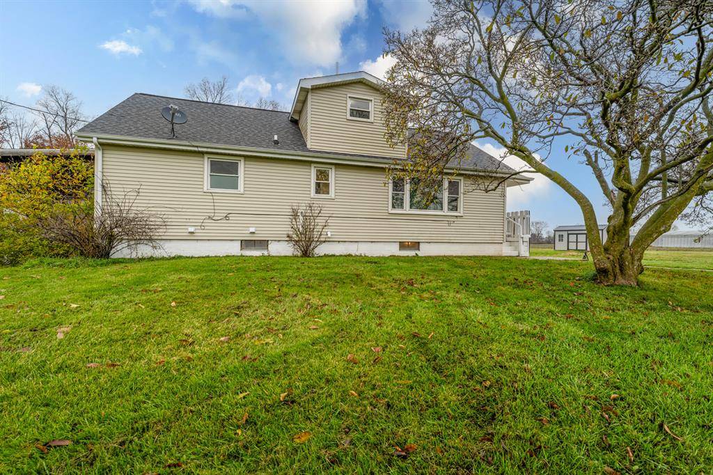 Three Oaks Twp, MI 49128,5189 W US Highway 12