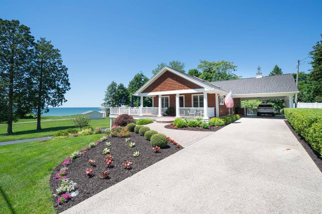 South Haven Twp, MI 49090,77102 Marwood Drive