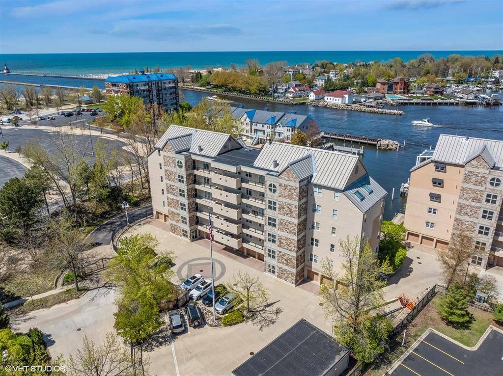 St. Joseph, MI 49085,230 Water Street G