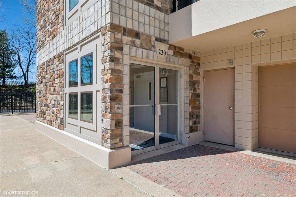 St. Joseph, MI 49085,230 Water Street G