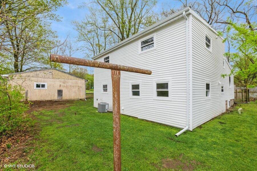 Niles Twp, MI 49120,249 Higgins Street