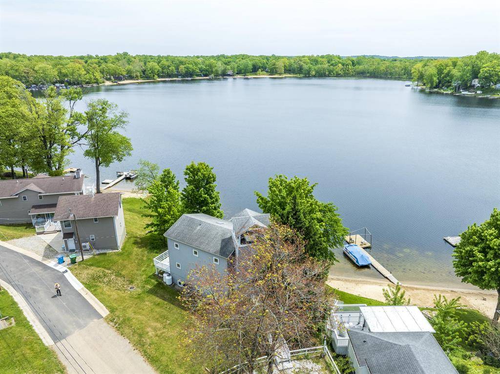 Buchanan Twp, MI 49107,15657 Lakeview Drive