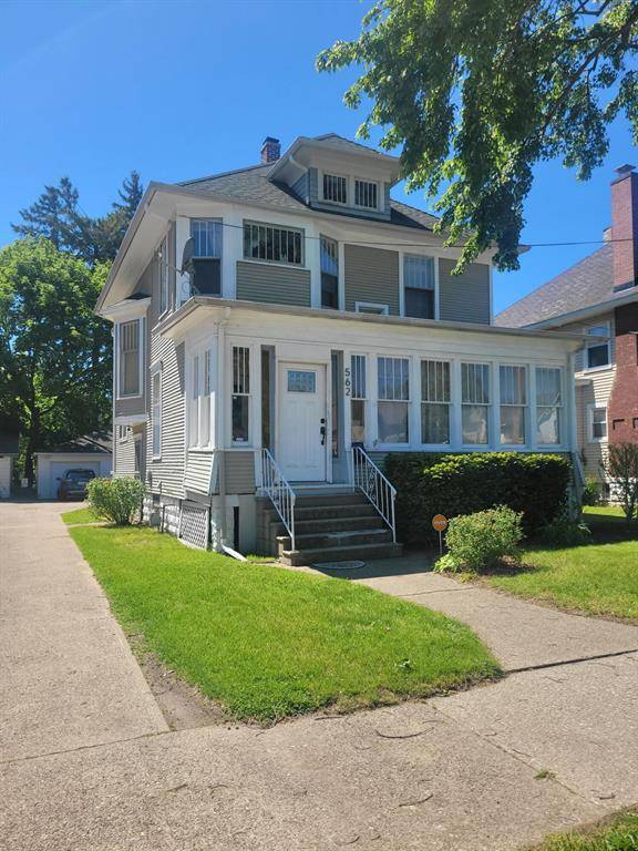 Benton Harbor, MI 49022,562 Columbus Avenue