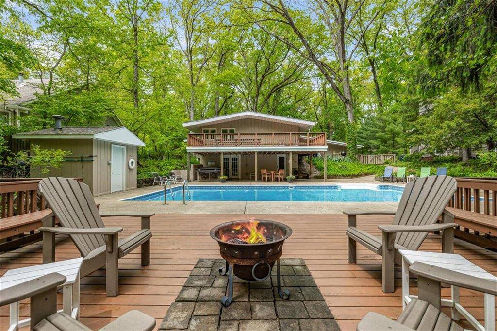 New Buffalo Twp, MI 49117,14438 Spring Creek Drive