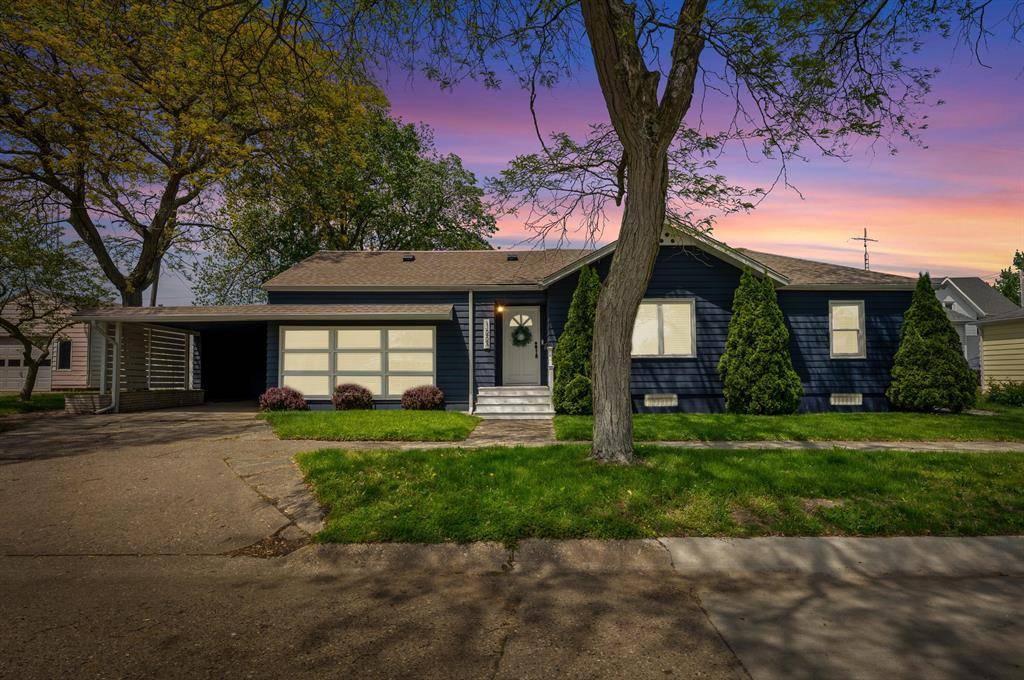 St. Joseph, MI 49085,1223 Mohawk Lane