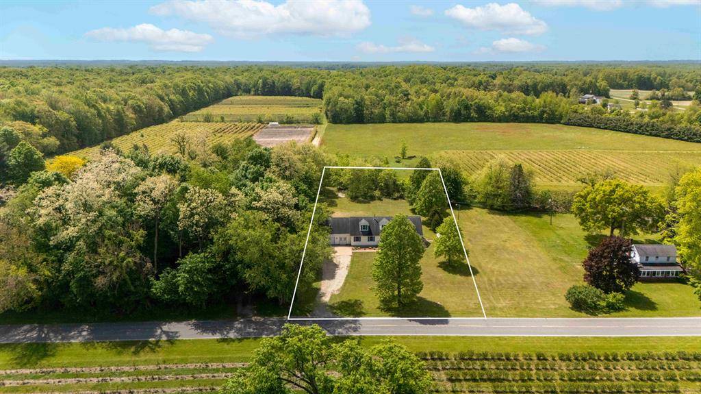 Bangor Twp, MI 49057,69433 County Road 376