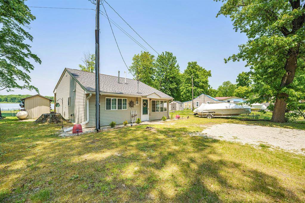 Newberg Twp, MI 49061,60858 Lilly Lake Drive