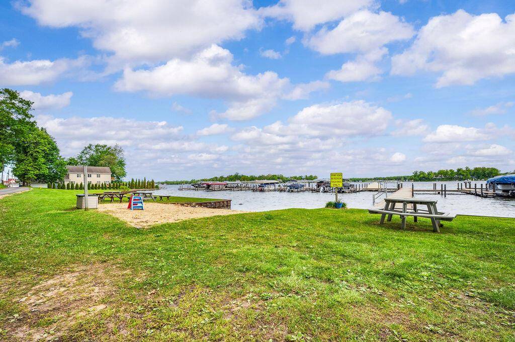 Watervliet Twp, MI 49098,8243 Forest Beach Road