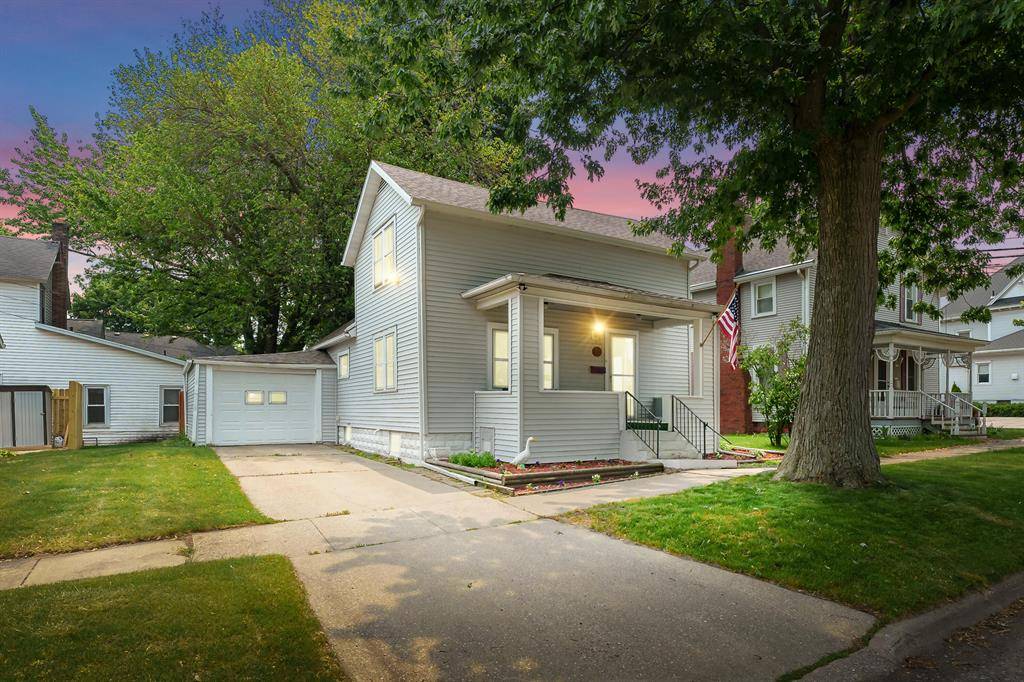 St. Joseph, MI 49085,716 Price Street