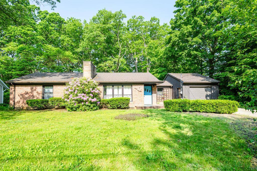 Saugatuck, MI 49453,212 N Maple Street